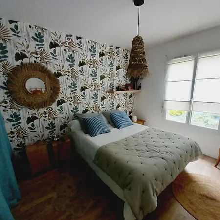 Un Ete Auvergnat - Maison Moderne Et Calme A Riom-chatel Guyon Villa *